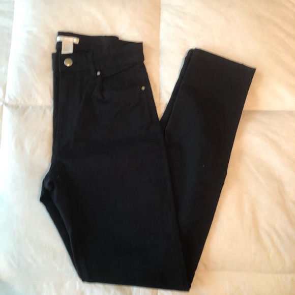 H&M Denim - Women’s H&M Black Skinny Jeans